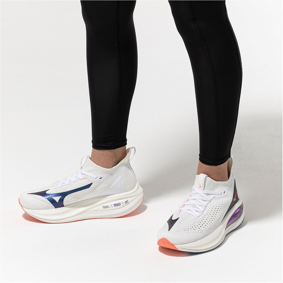 Mizuno Neo Vista 2 Womens Running Shoes