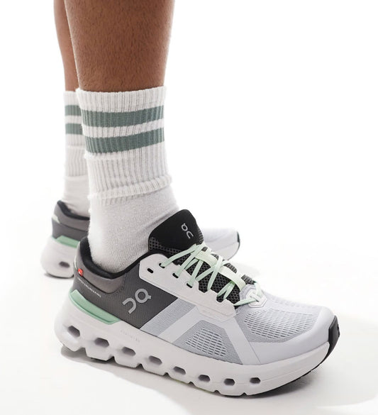 ON Cloudrunner 2 grey and sage