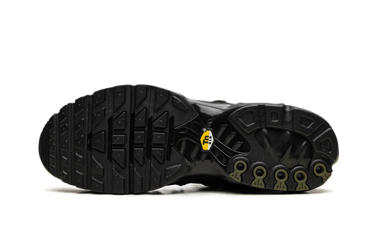 Air Max Plus Utility "Medium Olive" FJ4232 200